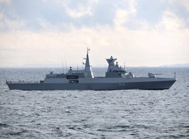 Bundestag stimmt Vorvertrag für MEKO A-200 DEU zu - NVL will F126 weiterführen