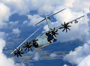 Erste A400M mit DIRCM-Schutzsystem an Bundeswehr übergeben
