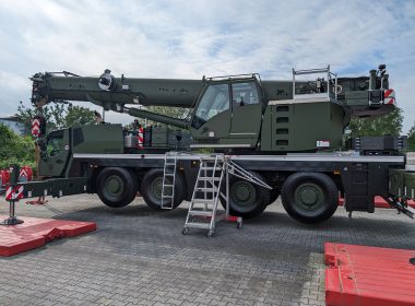 Bundeswehr erhält neue Schwerlastkräne