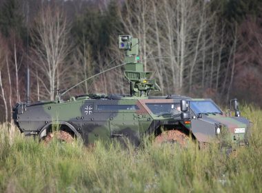 Hensoldt modernisiert 80 Spähwagen Fennek