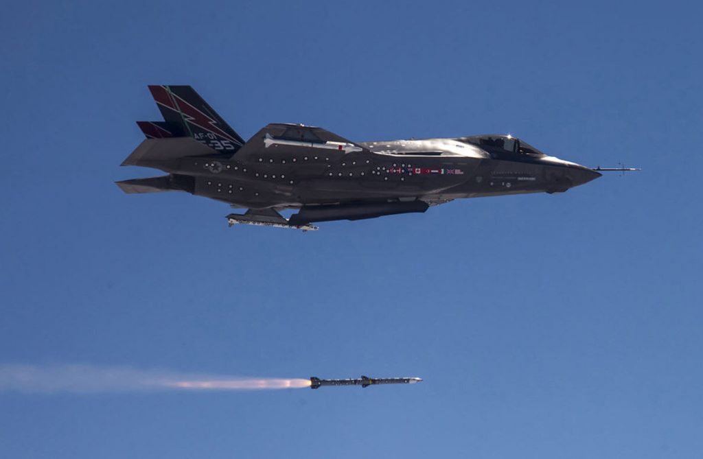 Luftwaffe will 400 AIM-120D-3 AMRAAM Lenkflugkörper beschaffen