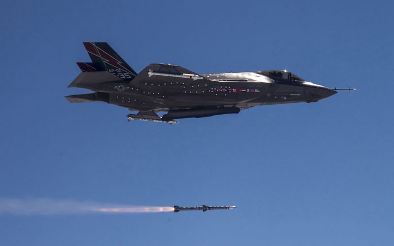 Luftwaffe will 400 AIM-120D-3 AMRAAM Lenkflugkörper beschaffen