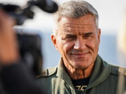 Führungswechsel bei der Marine: Konteradmiral Deertz übernimmt das Kommando über die Flotte