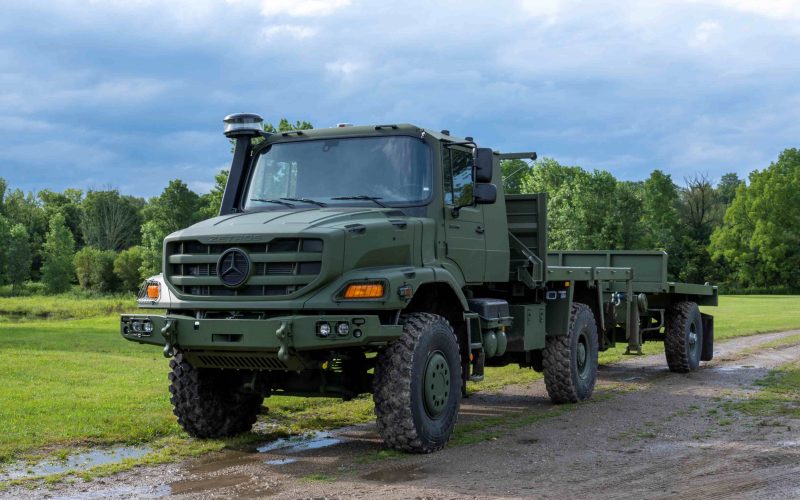 Daimler Truck und General Dynamics Land Systems schließen strategische Partnerschaft