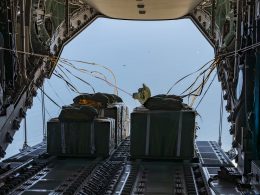 Deutsche Luftwaffe wirft 381 Tonnen Hilfsgüter über Gaza ab