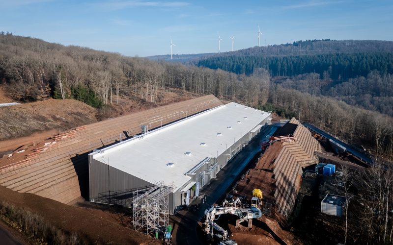 Neues Fertigungsgebäude für IRIS-T Lenkflugkörper im Saarland eröffnet