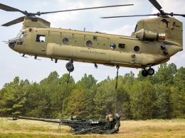 Deutsche Chinooks erhalten CIRCM-Selbstschutzsysteme von Northrop Grumman