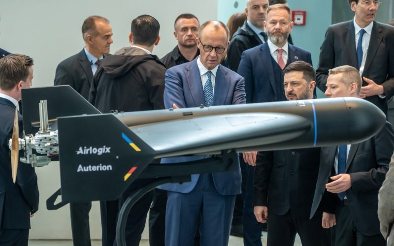 Deutschland und Ukraine schließen ersten Großauftrag für autonome Kampfdrohnen ab