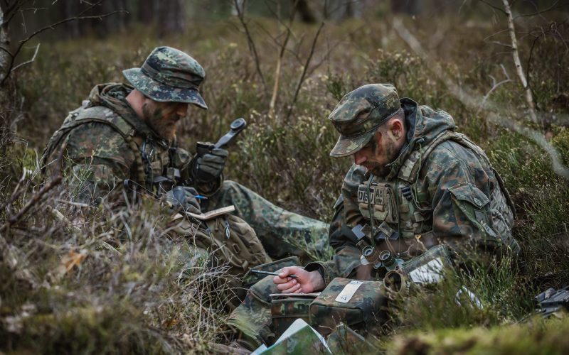 Bundeswehr entwickelt störsicheren Truppenfunk mit europäischen Partnern