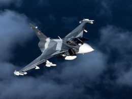 Schweden will der Ukraine 16 gebrauchte Gripen-Jets schenken und den Kauf von bis zu 20 modernen Maschinen ermöglichen. Eine Absichtserklärung beider Länder sieht langfristig die Lieferung von bis zu 150 Flugzeugen vor.