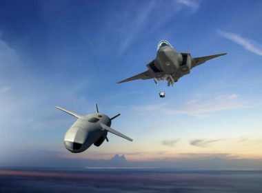 Der norwegische Rüstungskonzern Kongsberg liefert nach einer Erstbestellung im Sommer 2025 erneut Joint Strike Missiles an Deutschland. Der Folgevertrag hat einen Wert von rund 3,5 Milliarden norwegischen Kronen (etwa 310 Millionen Euro).