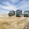 Der Nutzfahrzeughersteller Daimler Truck richtet sein Verteidigungsgeschäft neu aus und will es weltweit ausbauen. Bis 2028 soll der Bereich einen Umsatz von einer Milliarde Euro erreichen.