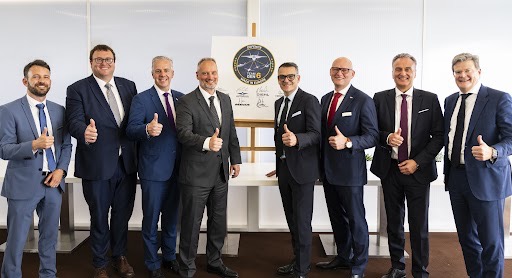 Nach dem Bruch in der deutsch-französischen Kampfjet-Kooperation haben sich acht führende deutsche Verteidigungs- und Luftfahrtunternehmen zum „Team Gen 6" zusammengeschlossen. Sie wollen die Entwicklung eines Kampfflugzeugs der sechsten Generation mit europäischen Partnern vorantreiben.