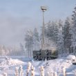 Der schwedische Rüstungskonzern Saab hat auf der Pariser Verteidigungsmesse Eurosatory 2026 eine neue Variante seiner Radarfamilie Giraffe AMB präsentiert. Das System Giraffe AMB D verbindet ein neu gestaltetes Antennenfeld mit einer softwaredefinierten Architektur.