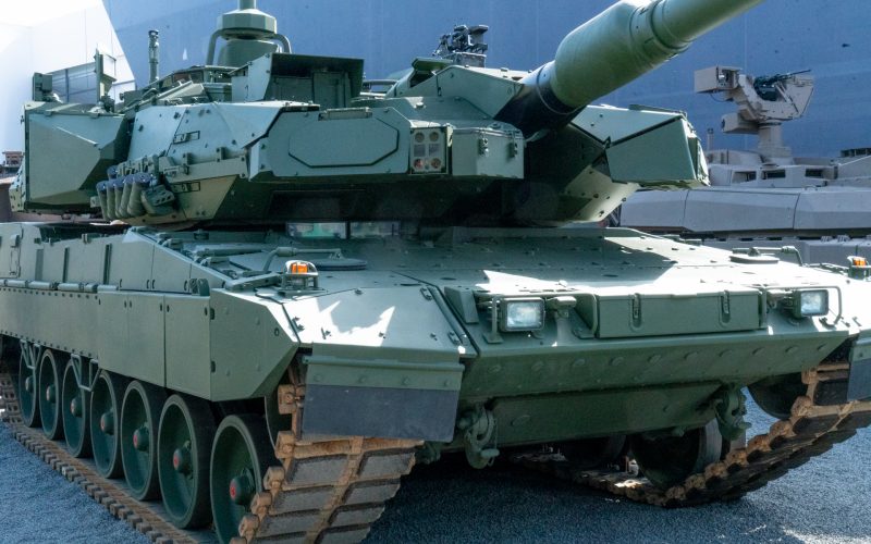 Leopard 2 A8: Nachweismuster an die Bundeswehr übergeben