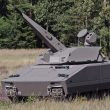 Rumänien rüstet seine bodengebundene Luftverteidigung nach. Im Rahmen eines Milliardenpakets liefert Rheinmetall das mobile Nahbereichssystem Skyranger 35 auf Basis des Kettenfahrzeugs Lynx KF41 – als Reaktion auf wiederholte Drohnenvorfälle an der NATO-Ostflanke.