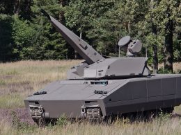 Rumänien rüstet seine bodengebundene Luftverteidigung nach. Im Rahmen eines Milliardenpakets liefert Rheinmetall das mobile Nahbereichssystem Skyranger 35 auf Basis des Kettenfahrzeugs Lynx KF41 – als Reaktion auf wiederholte Drohnenvorfälle an der NATO-Ostflanke.