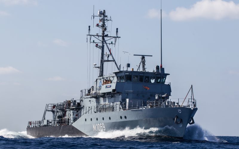 Am 24. Juli verlässt das Kieler Minenjagdboot „Homburg" seinen Heimathafen, um für mehrere Monate im ständigen NATO-Minenabwehrverband SNMCMG 1 zu operieren. Das Einsatzgebiet liegt vor allem in Nordsee und Nordatlantik.
