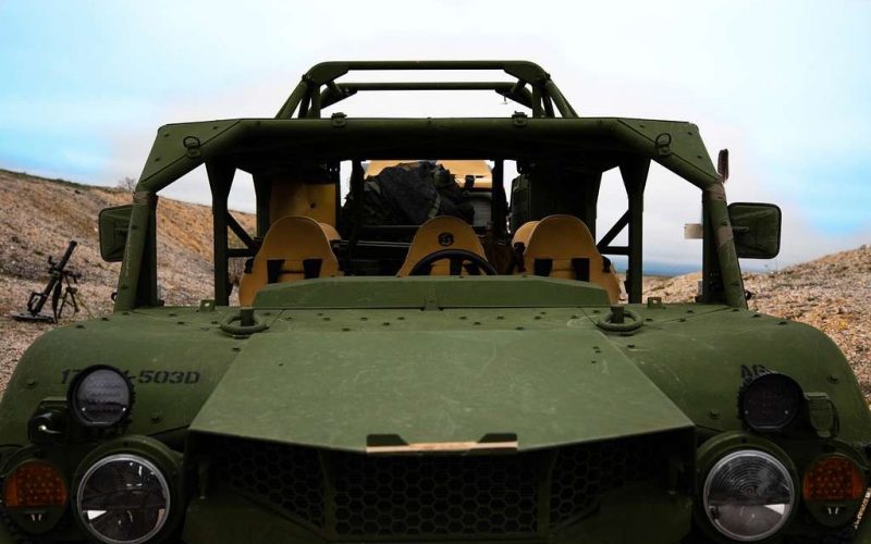 Die US-Armee hat den Bedarf an ihrem ungepanzerten Infantry Squad Vehicle seit Programmstart 2019 um etwa das Achtzehnfache angehoben. Als Begründung nennt das zuständige Projektmanagement die Rückmeldungen aus der Truppe und die Erprobung im Rahmen des Modernisierungsprogramms „Transformation in Contact".