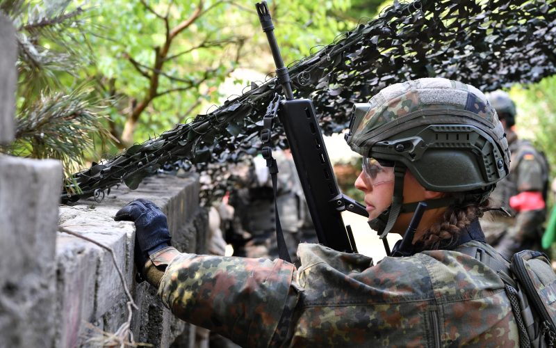 Heimatschutzdivision übt erstmals im öffentlichen Raum