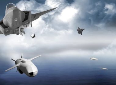 Dänemark will den Joint Strike Missile (JSM) des norwegischen Herstellers Kongsberg für seine F-35-Kampfflugzeuge beschaffen. Umfang und Wert des Auftrags sollen in Verhandlungen festgelegt werden.