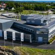 Die Rheinmetall-Tochter Rheinmetall Nordic AS hat am 1. Oktober 2026 einen neuen Standort in Skoppum in Betrieb genommen. Dort bündelt das Unternehmen Entwicklung, Fertigung, Systemintegration und Kundenbetreuung auf rund 4.600 Quadratmetern.