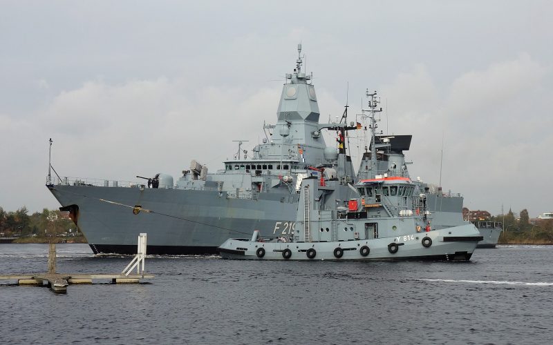 Marine soll bis zu 20 neue Hafenschlepper erhalten