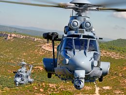 Rumänien hat zwölf Mehrzweckhubschrauber des Typs H225M bestellt. Der Vertrag wurde über die französische Rüstungsbehörde DGA geschlossen und wird über das EU-Finanzierungsinstrument SAFE abgewickelt.